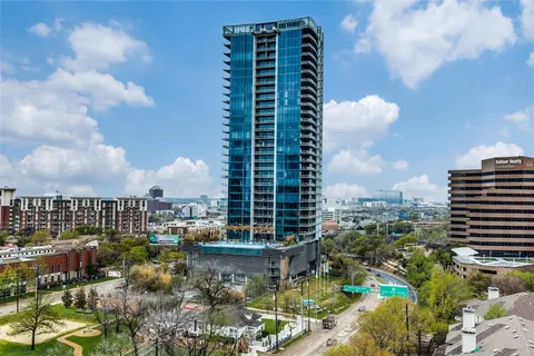 $1,475,000 | 3130 North Harwood Street, Unit 801, Dallas, TX 75201