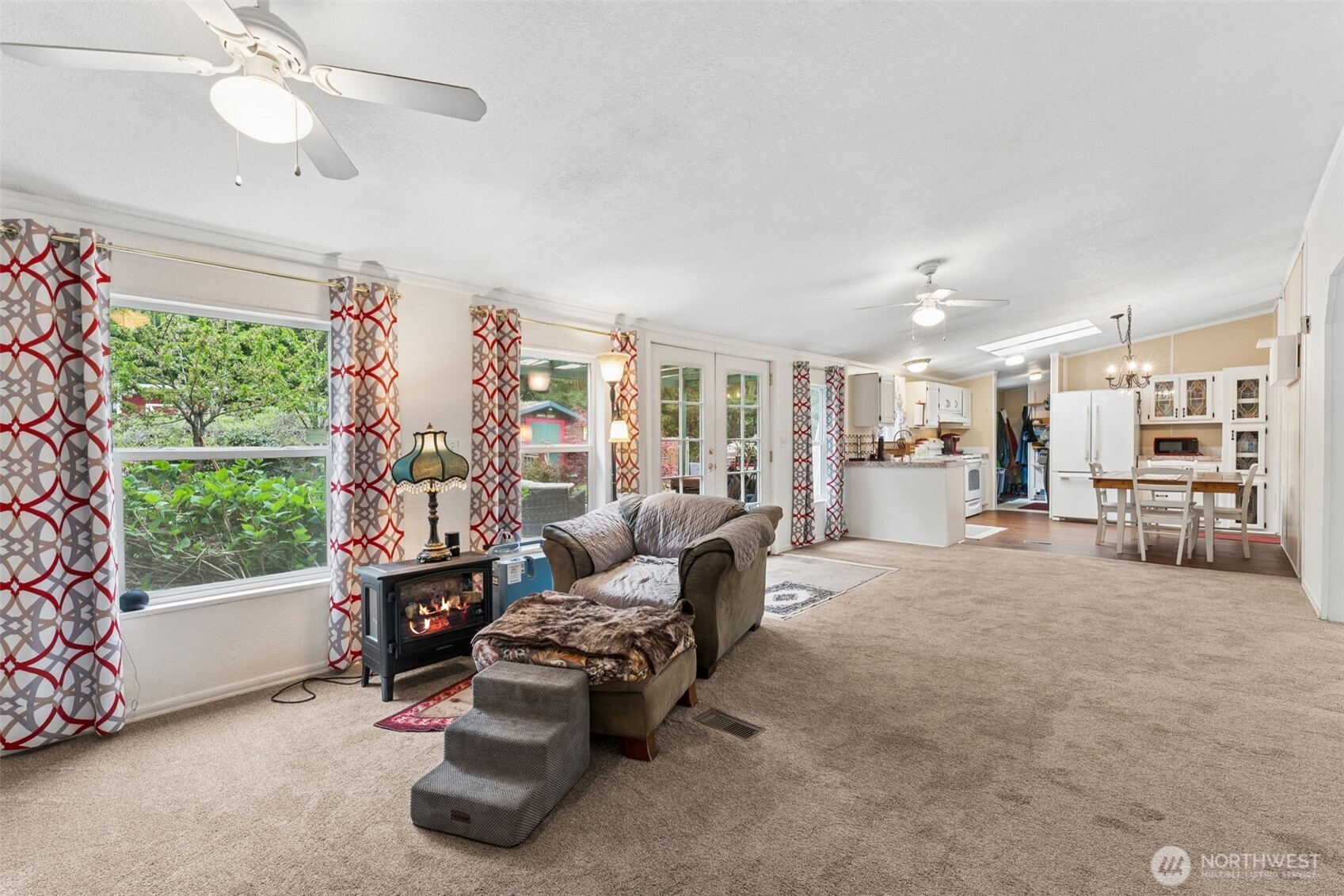 13159 Glenwood Road Southwest Port Orchard, WA 98367 - Photo 11 of 34 Gallery Image 11