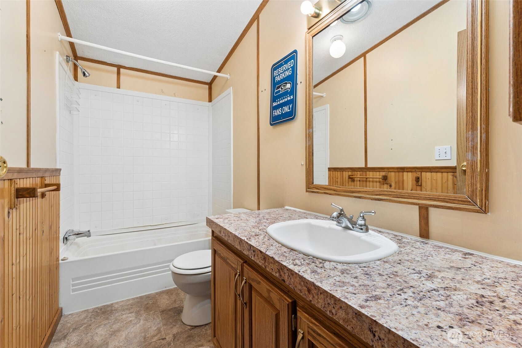 13159 Glenwood Road Southwest Port Orchard, WA 98367 - Photo 23 of 34 Gallery Image 23