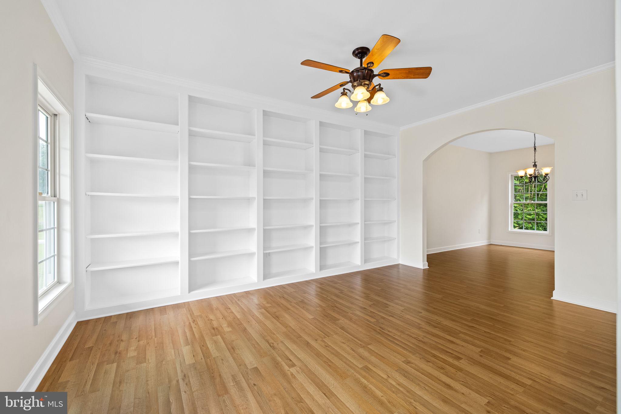 23 Richmond Road Castleton, VA 22716 - Photo 22 of 75 Living Room with Bookshelves