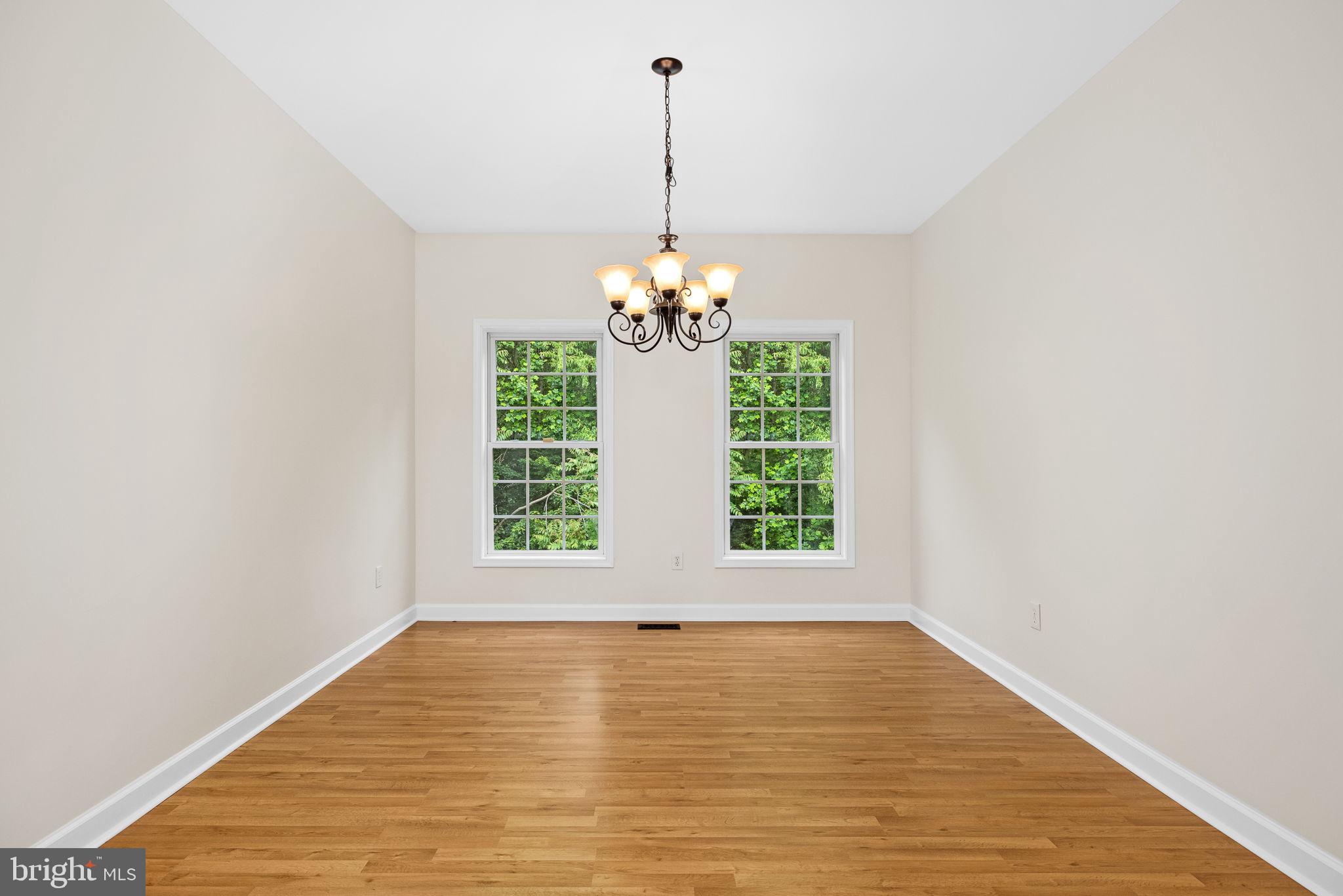 23 Richmond Road Castleton, VA 22716 - Photo 25 of 75 Dining Room