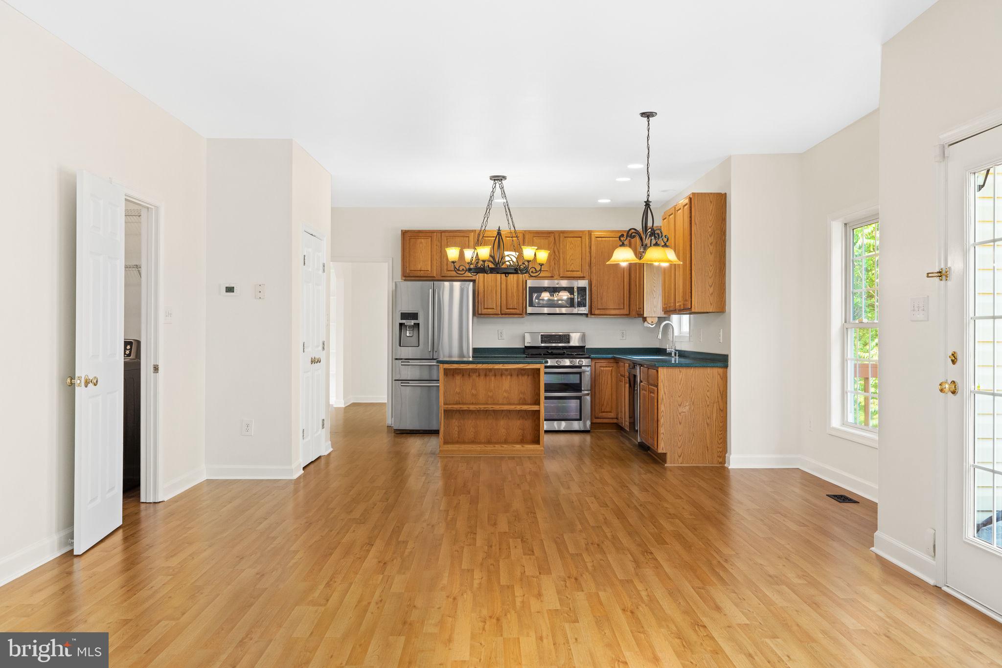 23 Richmond Road Castleton, VA 22716 - Photo 32 of 75 Open Kitchen