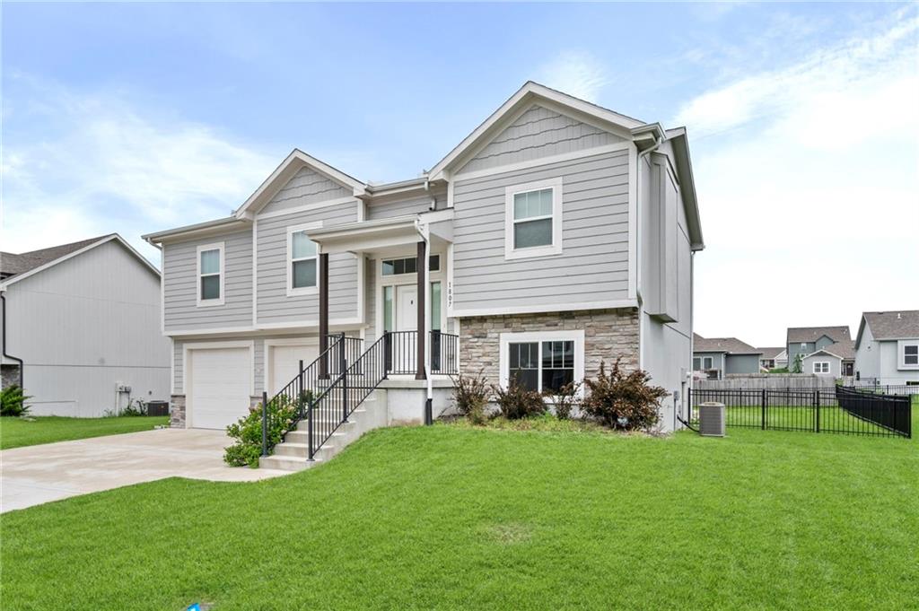 1807 Alpine Drive Pleasant Hill, MO 64080 - Photo 6 of 62