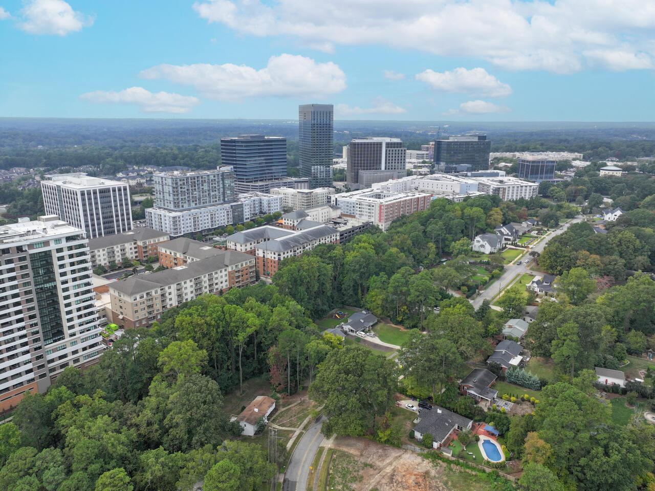 300 Dartmouth Road Raleigh, NC 27609 - Photo 28 of 28 a view of a city