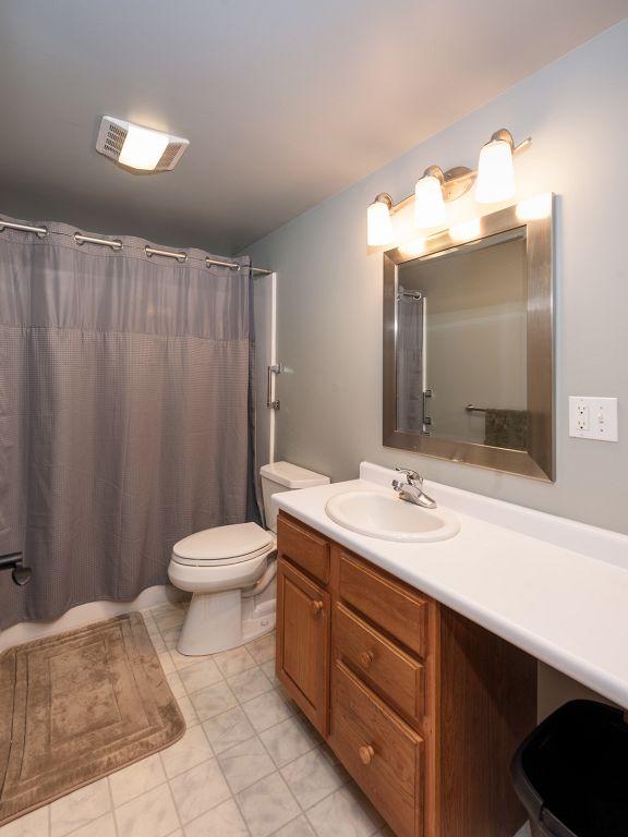 1 Pine Hill Road Cape Neddick, ME 03902 - Photo 14 of 24 _14 Bath 1