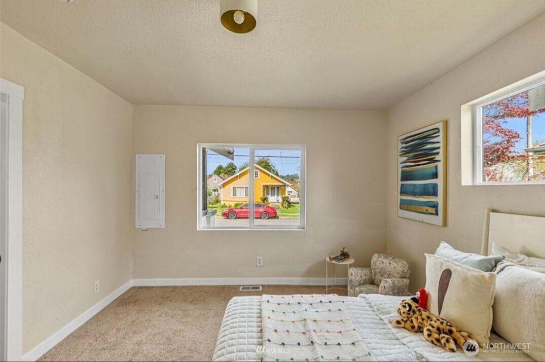 238 Meadow Avenue North Renton, WA 98057 - Photo 14 of 17 Gallery Image 14