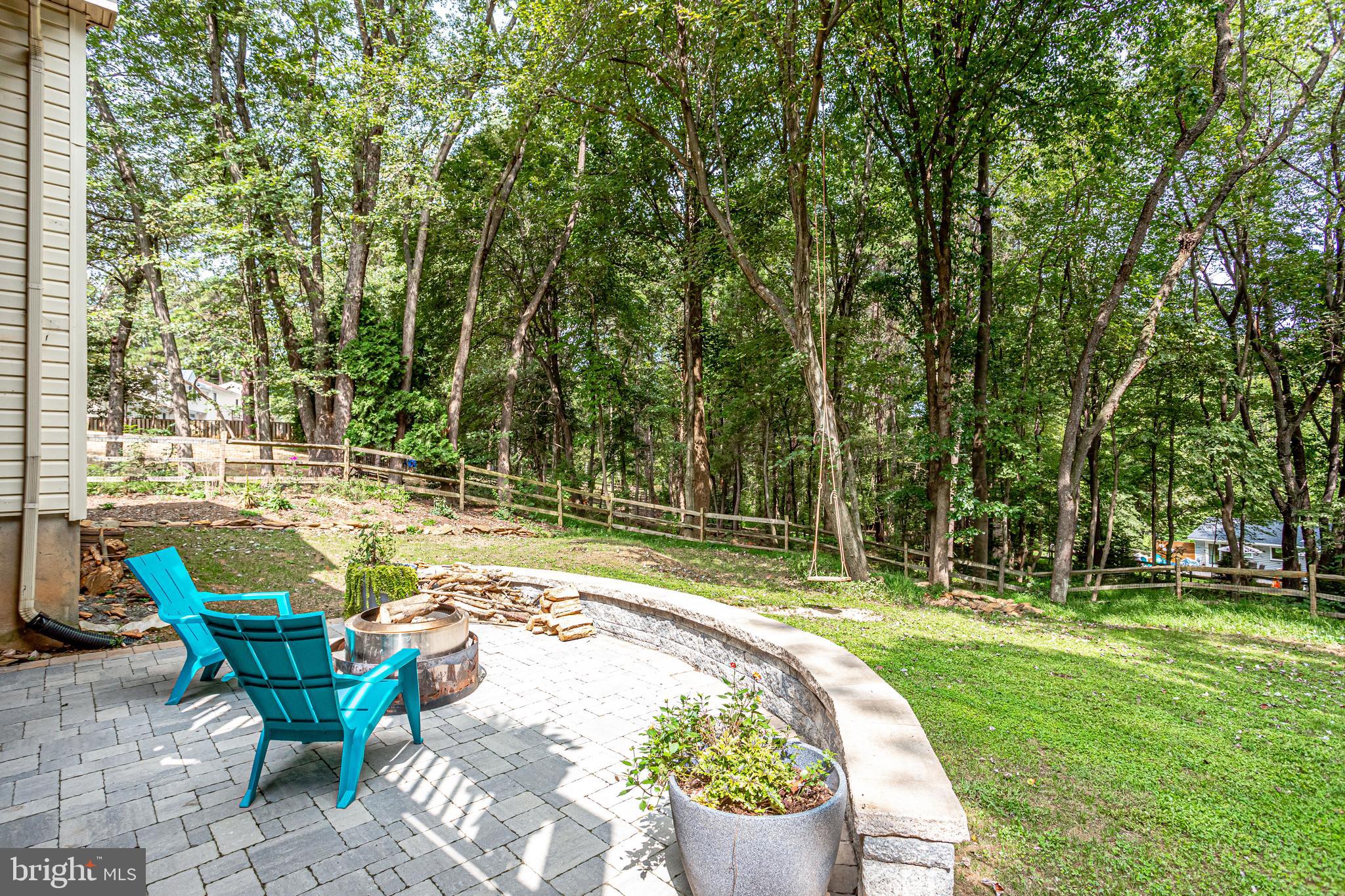 1821 Post Oak Trail Reston, VA 20191 - Photo 12 of 47