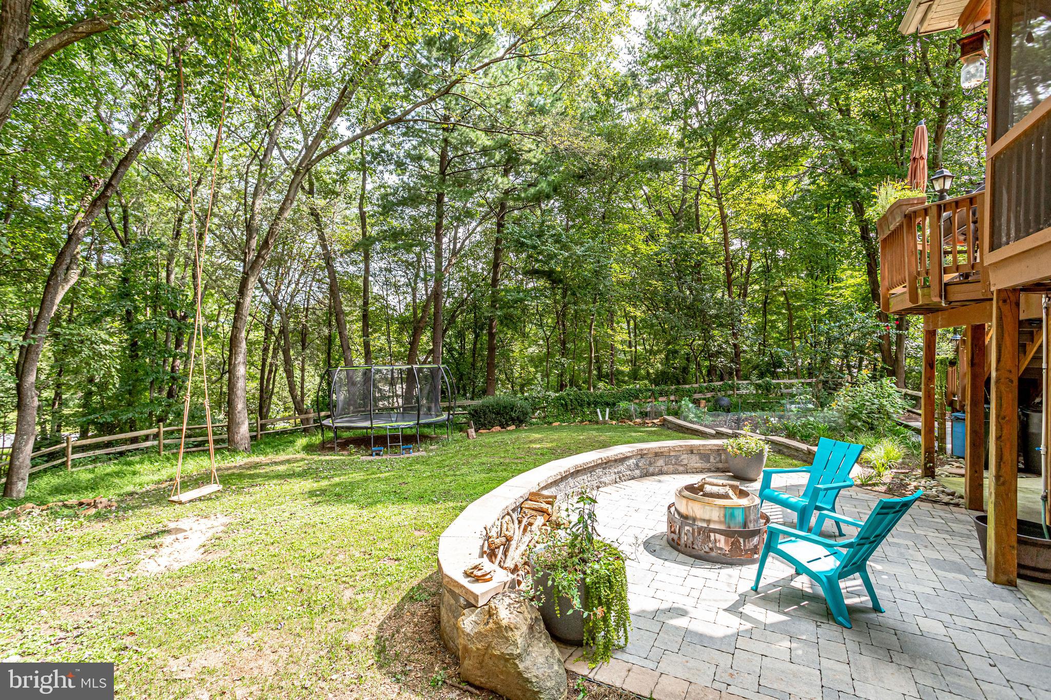 1821 Post Oak Trail Reston, VA 20191 - Photo 13 of 47