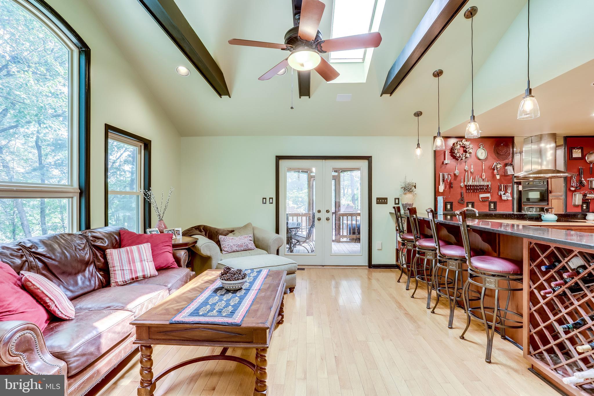 1821 Post Oak Trail Reston, VA 20191 - Photo 26 of 47