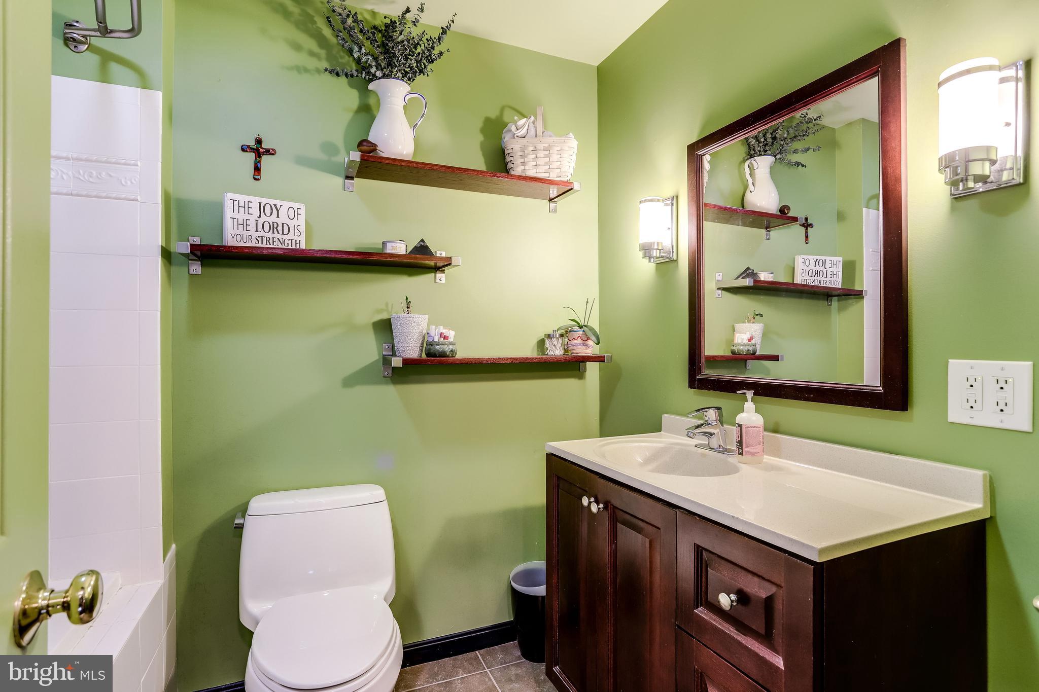 1821 Post Oak Trail Reston, VA 20191 - Photo 42 of 47