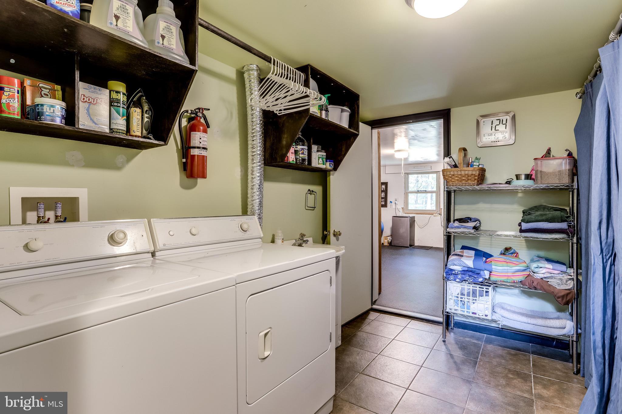 1821 Post Oak Trail Reston, VA 20191 - Photo 44 of 47