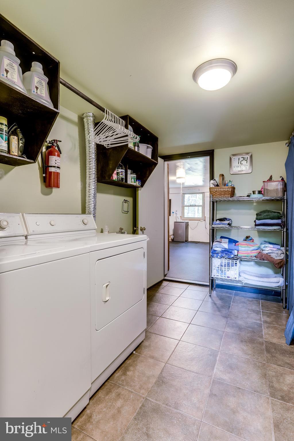1821 Post Oak Trail Reston, VA 20191 - Photo 45 of 47