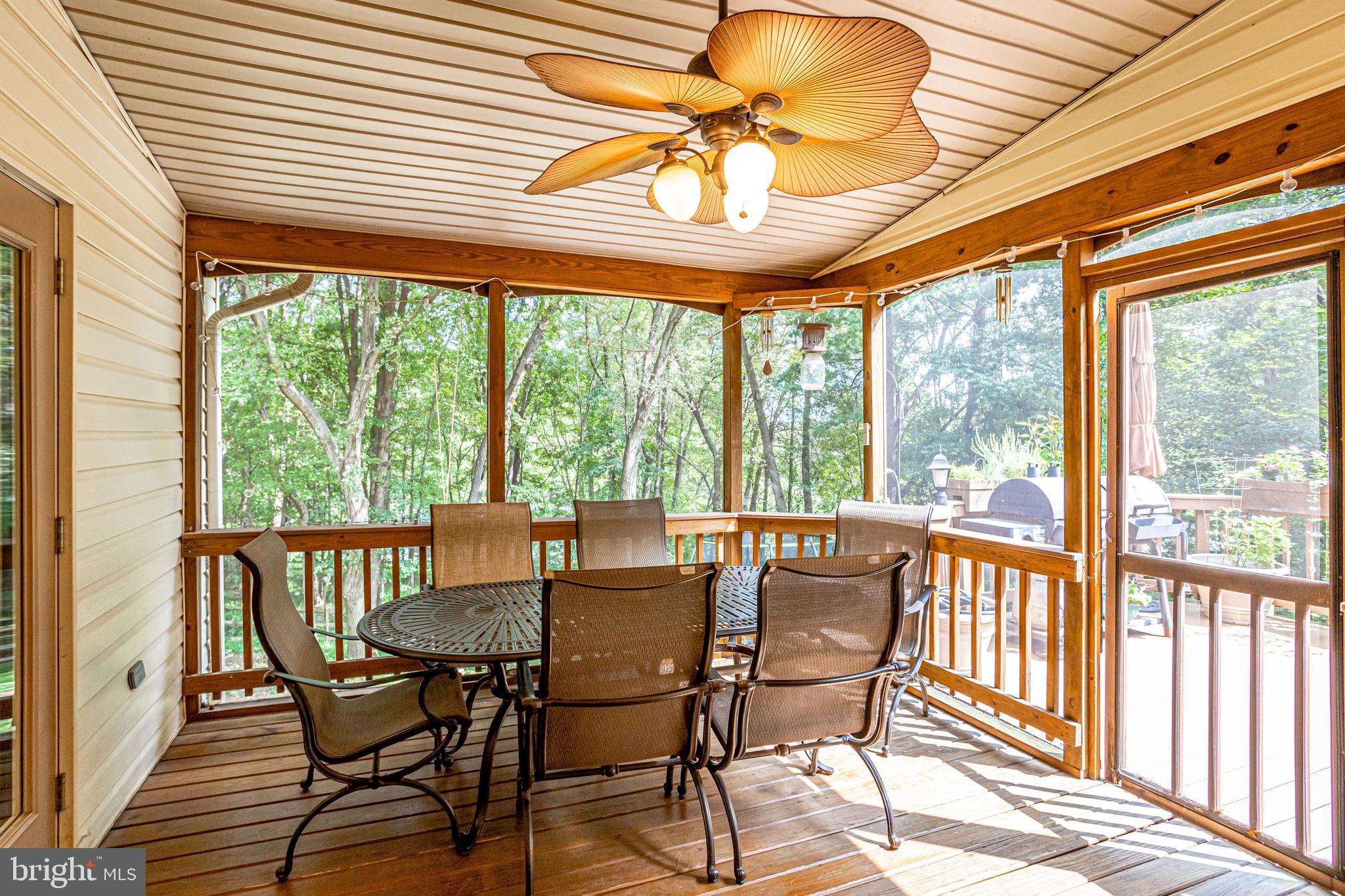 1821 Post Oak Trail Reston, VA 20191 - Photo 9 of 47