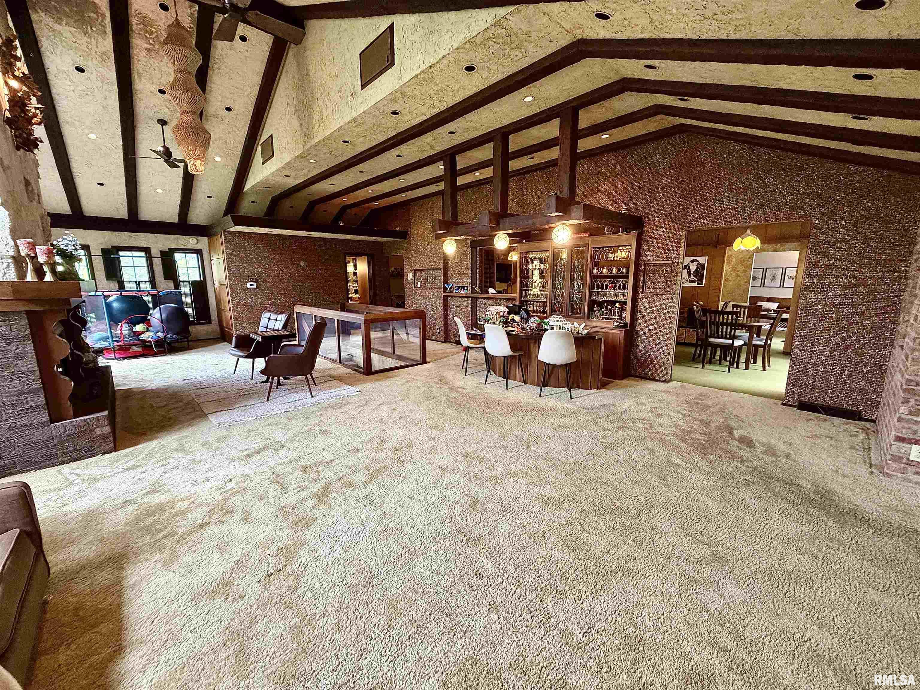 10 Rye Court Macomb, IL 61455 - Photo 4 of 23