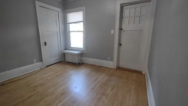 $1,850 | 3038 North Farwell Avenue, Milwaukee, WI 53211