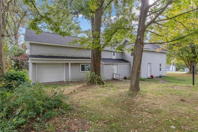 $325,000 | 3148 Pompey Center Road, Manlius, NY 13104