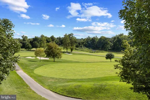 $450,000 | 7315 Brookview Road, Unit 407, Elkridge, MD 21075