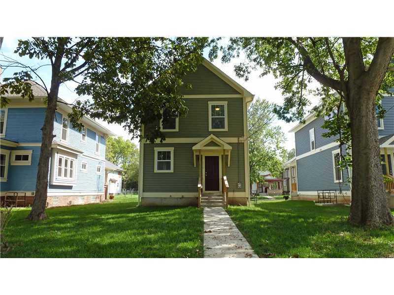 3038 Ruckle Street Indianapolis, IN 46205 - Photo 3 of 24 Gallery Image 3