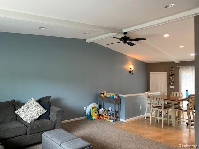 3861 Samuel Avenue Rochester, MI 48309 - Photo 10 of 33 IMG_0723.jpg