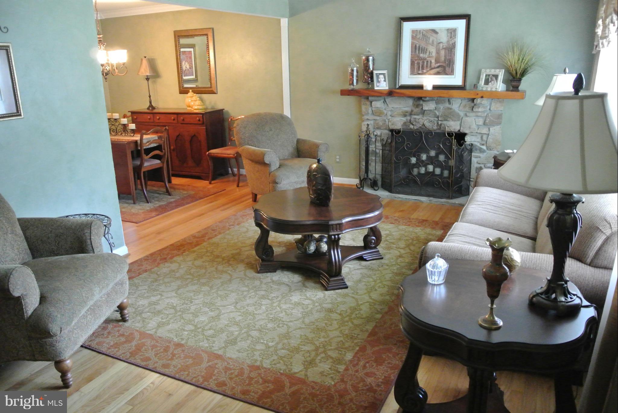 11 Colonial Road Bel Air, MD 21014 - Photo 3 of 30 Living Room