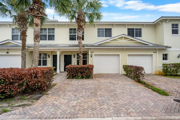 $249,900 | 2545 Creekside Drive, Fort Pierce, FL 34981