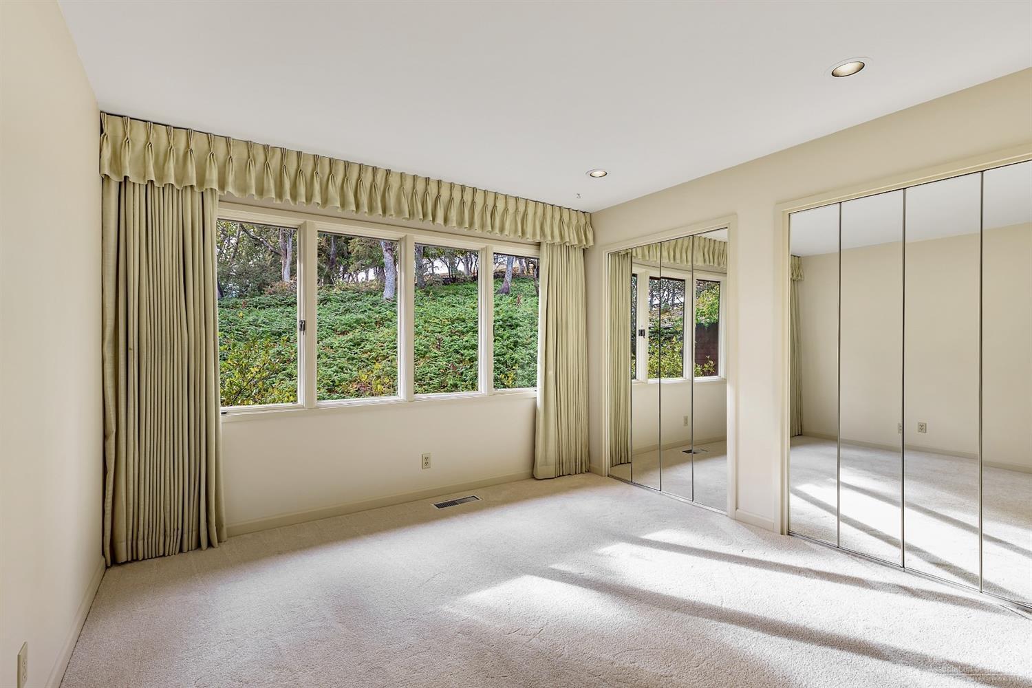 844 Carpenter Hill Road Medford, OR 97501 - Photo 21 of 25 Additional Photo