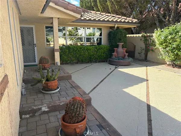 $410,000 | 14695 Greenbriar Drive, Helendale, CA 92342