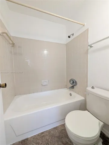 $1,600 | 4521 West McNab Road, Unit 21, Pompano Beach, FL 33069