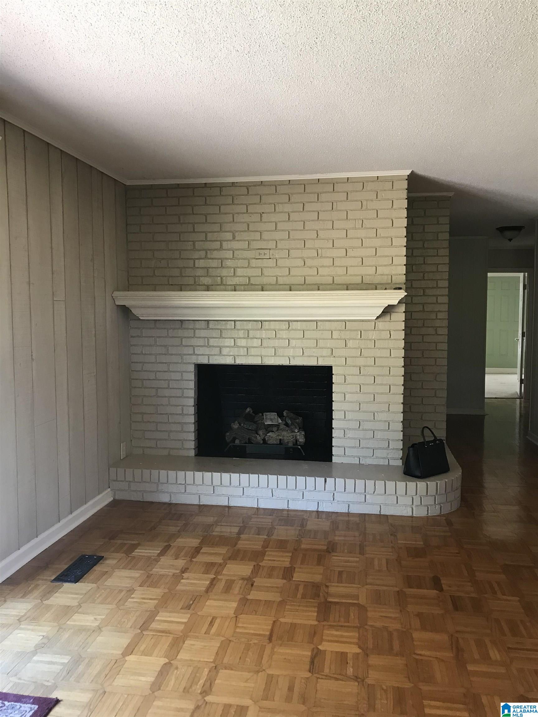 91 Oldfield Road Sylacauga, AL 35150 - Photo 11 of 41