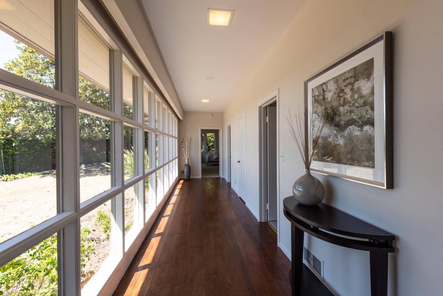 860 Longview Road Hillsborough, CA 94010 - Photo 20 of 42 a view of an entryway