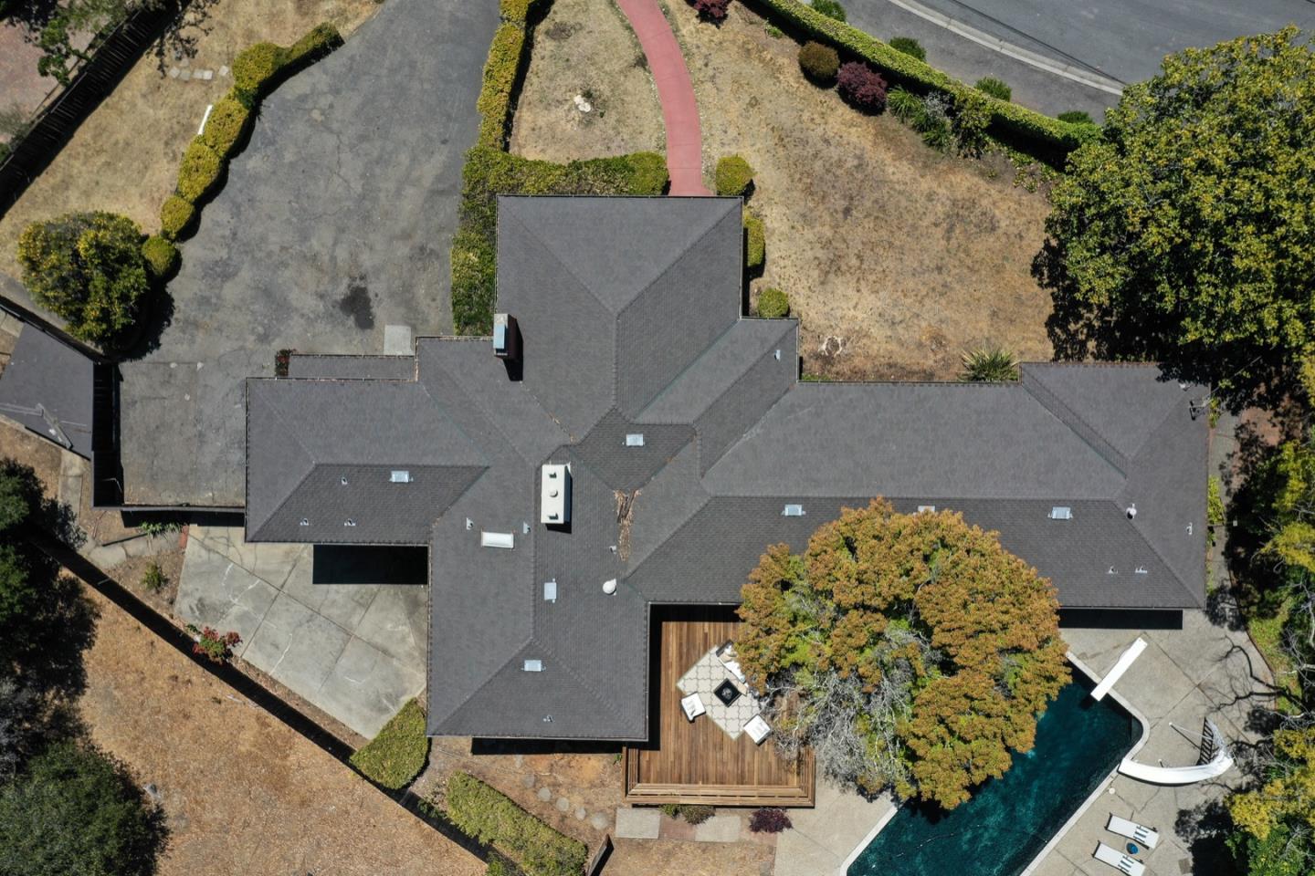 860 Longview Road Hillsborough, CA 94010 - Photo 5 of 42 an aerial view of a house