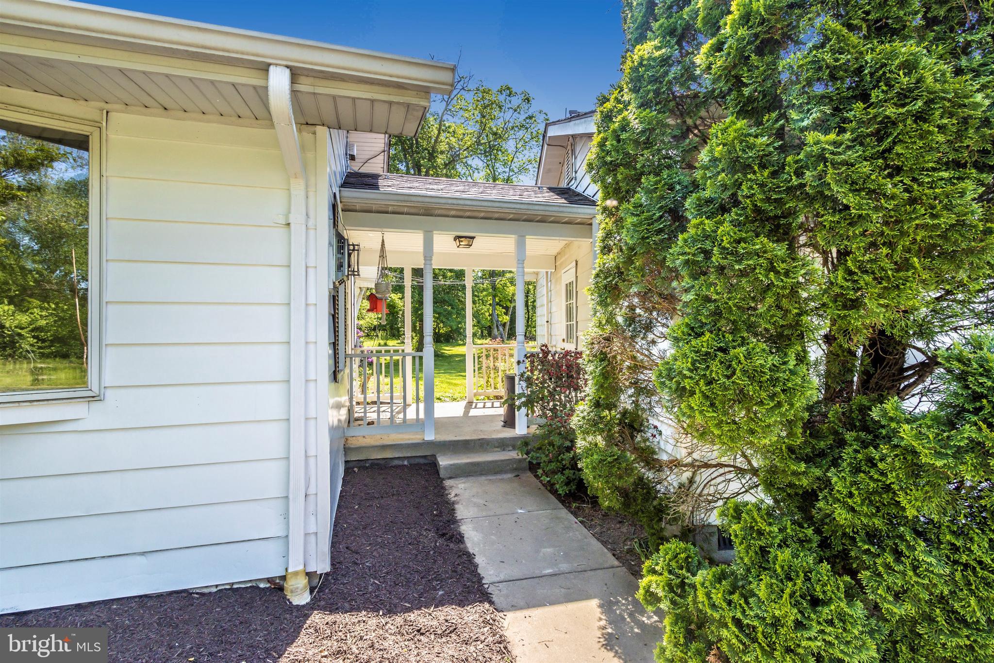20231 Bucklodge Road Boyds, MD 20841 - Photo 5 of 64