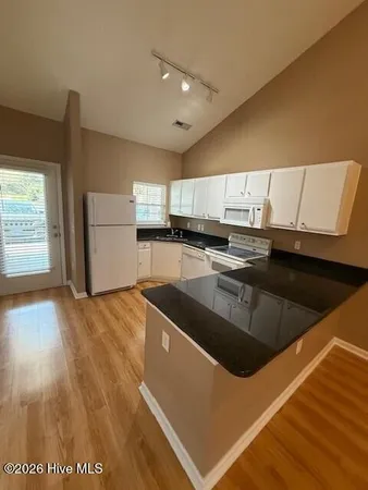 $1,700 | 228 Eucalyptus Lane, Wilmington, NC 28412
