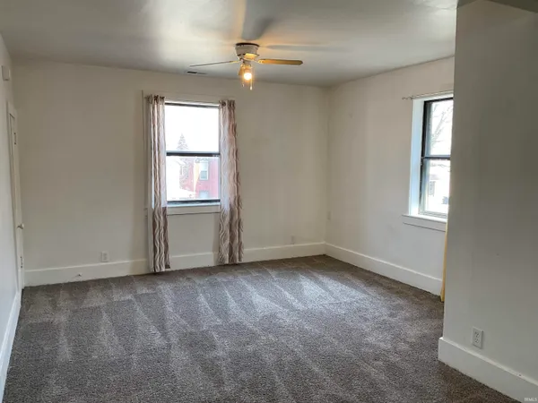 $800 | 1123 Michigan Avenue, Unit B, Fort Wayne, IN 46802