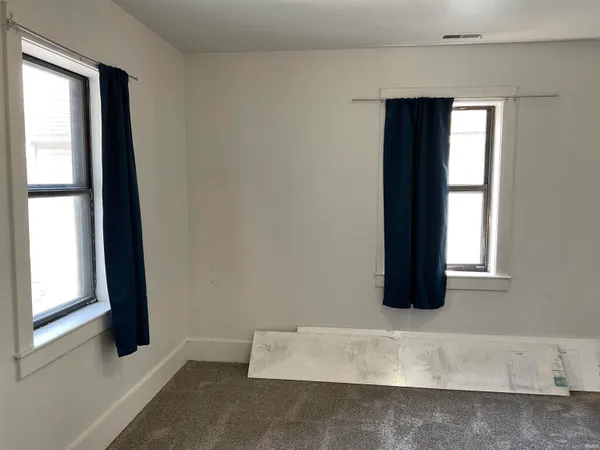 $800 | 1123 Michigan Avenue, Unit B, Fort Wayne, IN 46802