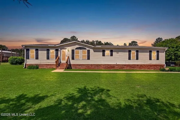 $189,900 | 19561 Lennis Cuevas Road, Saucier, MS 39574