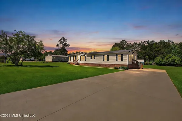 $189,900 | 19561 Lennis Cuevas Road, Saucier, MS 39574