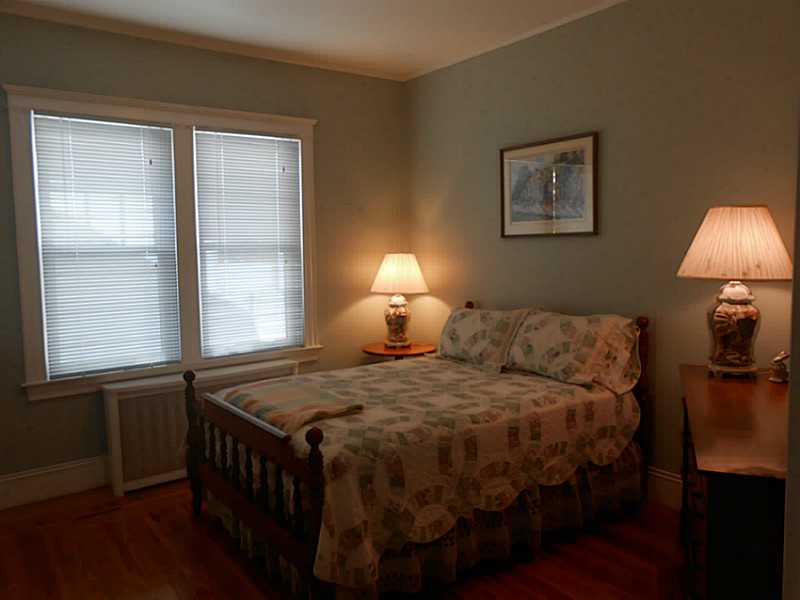 42 Scott Street, Unit 2 Pawtucket, RI 02860 - Photo 21 of 25 Bedroom. The bedrooms are good sized.