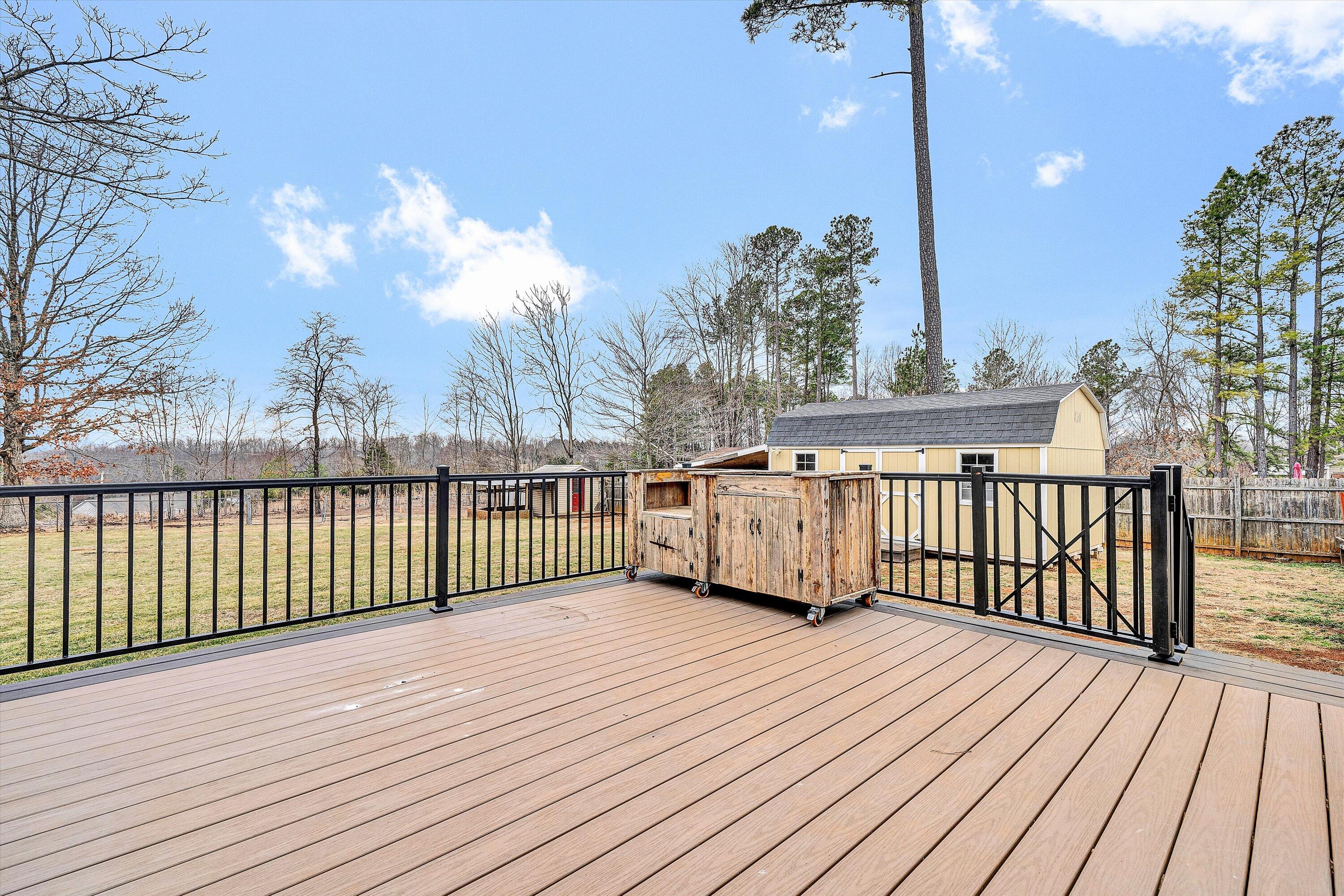 5050 Stewartsville Road Moneta, VA 24121 - Photo 27 of 31 27-SGP-00016