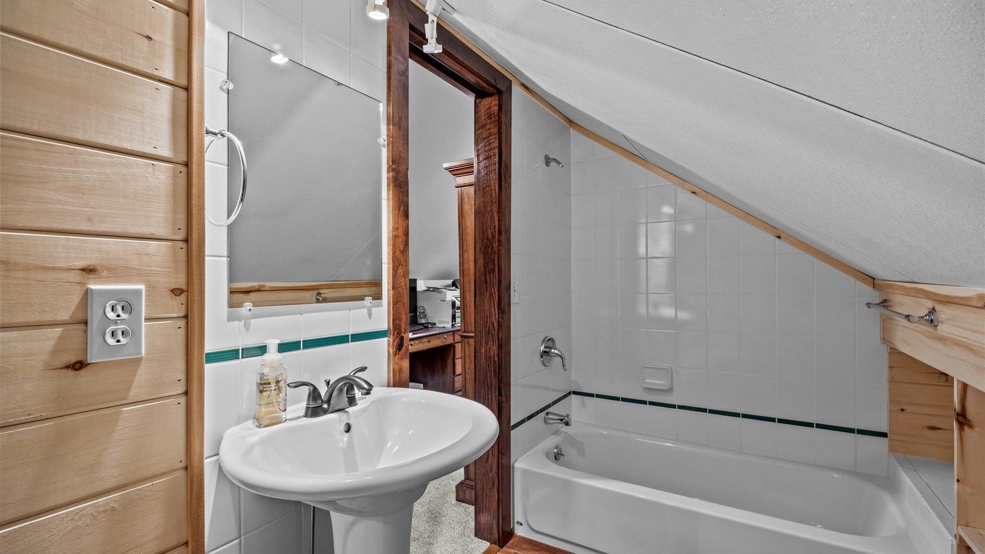 3027 Patterson Road Grand Junction, CO 81504 - Photo 20 of 26 Gallery Image 20