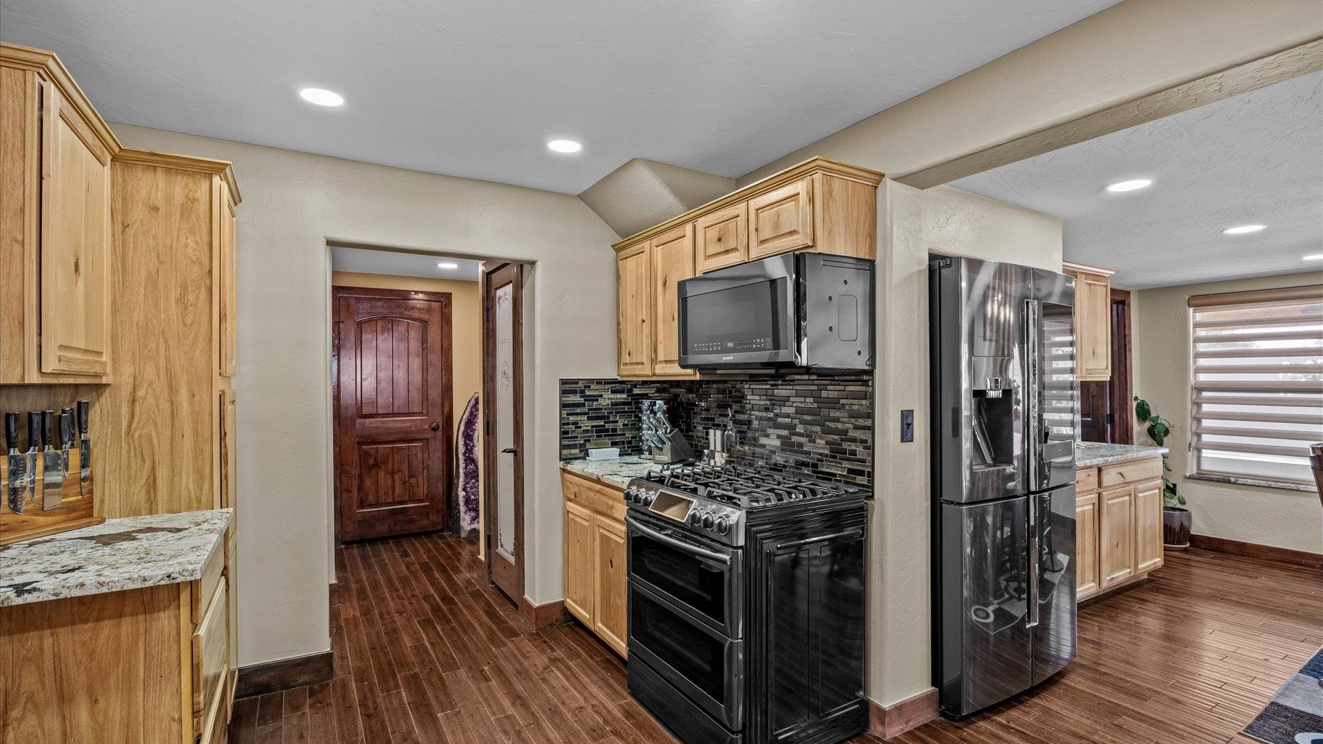 3027 Patterson Road Grand Junction, CO 81504 - Photo 8 of 26 Gallery Image 8