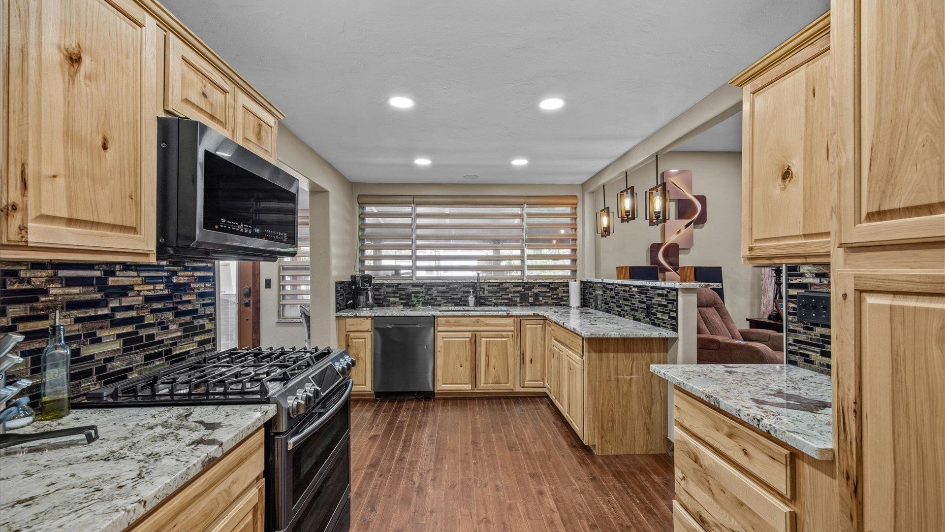 3027 Patterson Road Grand Junction, CO 81504 - Photo 9 of 26 Gallery Image 9