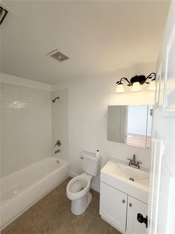 $360,000 | 45 Reidsville Drive, Palm Coast, FL 32164