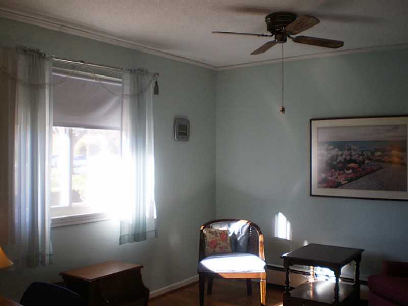 41 Fox Ridge Crescent, Unit 41 Warwick, RI 02886 - Photo 18 of 24 Bedroom.