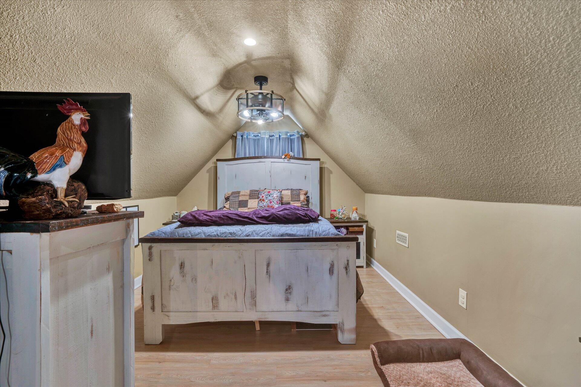 110 Nursery Road Boones Mill, VA 24065 - Photo 26 of 33 a view of entryway with furniture