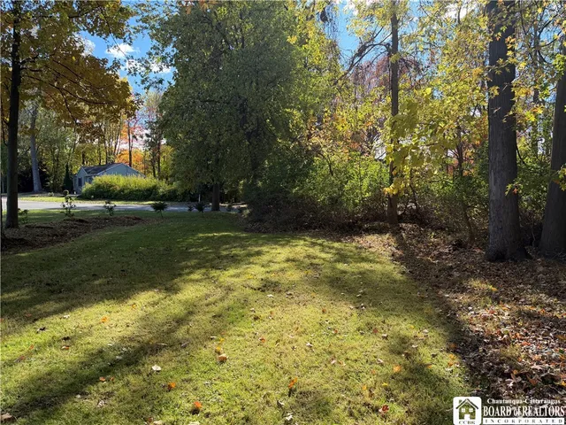 $159,900 | 18 Middlesex Drive, Pomfret, NY 14063