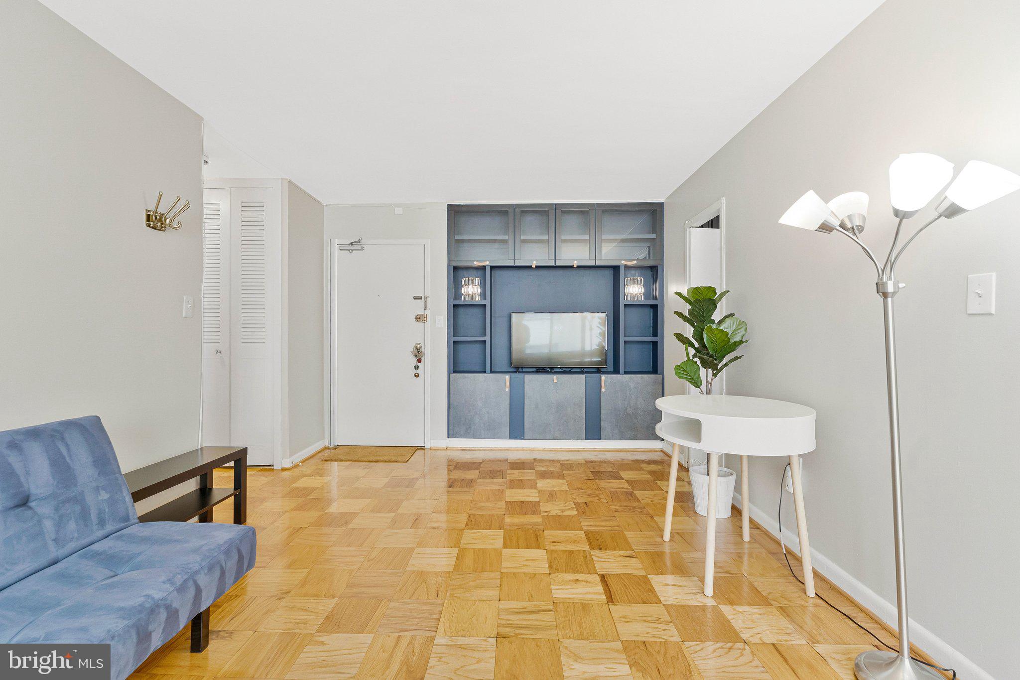 522 21st Street Northwest, Unit 301 Washington, DC 20006 - Photo 6 of 19 View of Entry