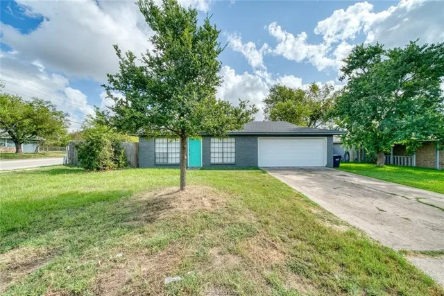 $1,700 | 1101 Dexter Drive South, College Station, TX 77840
