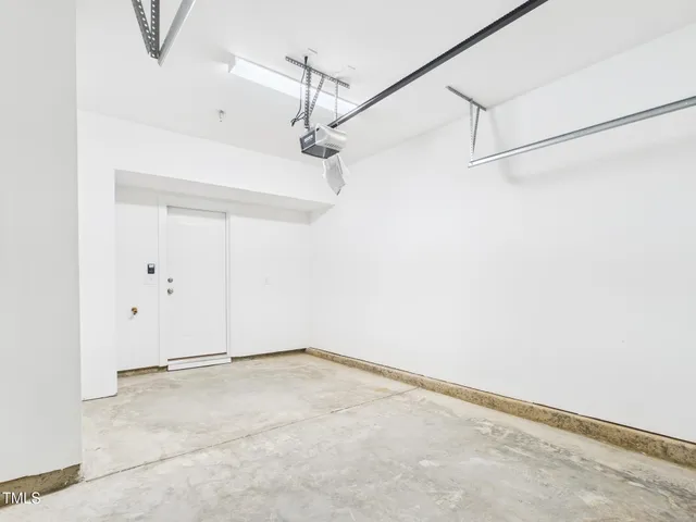 $2,350 | 1259 Shaw View Alley, Unit 101, Raleigh, NC 27601