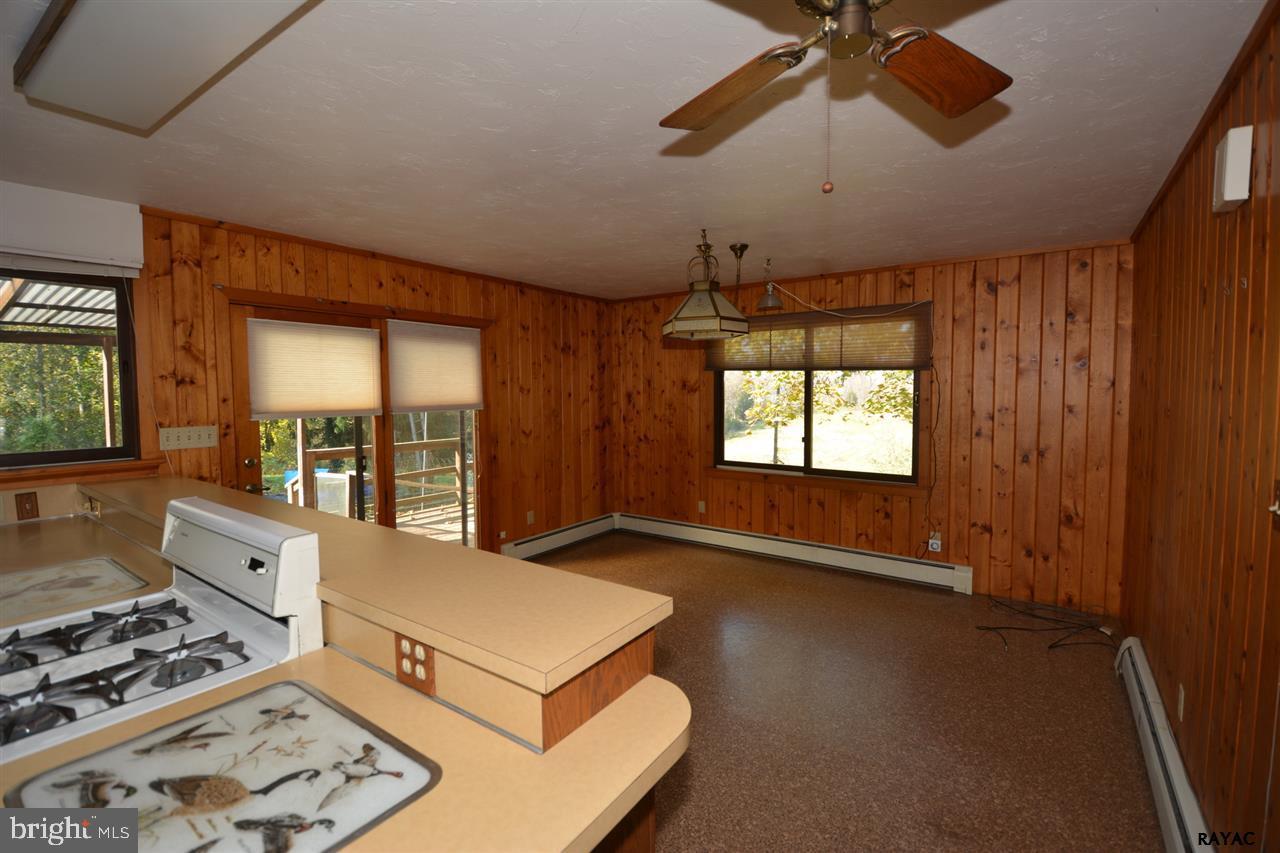 744 Guernsey Road Aspers, PA 17304 - Photo 22 of 32
